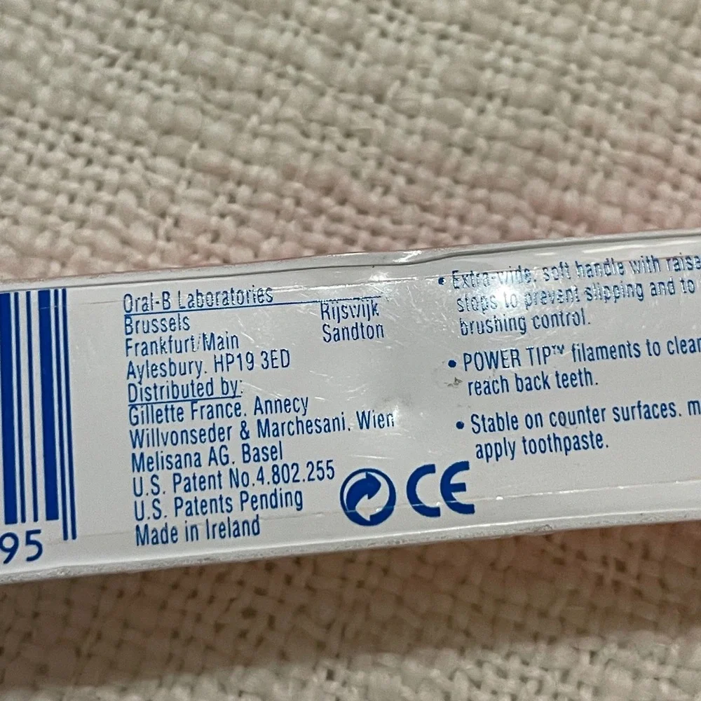 Oral-B Squish Grip Kids Toothbrush Ages 1-8 Pink Orange Vintage Made in Ireland